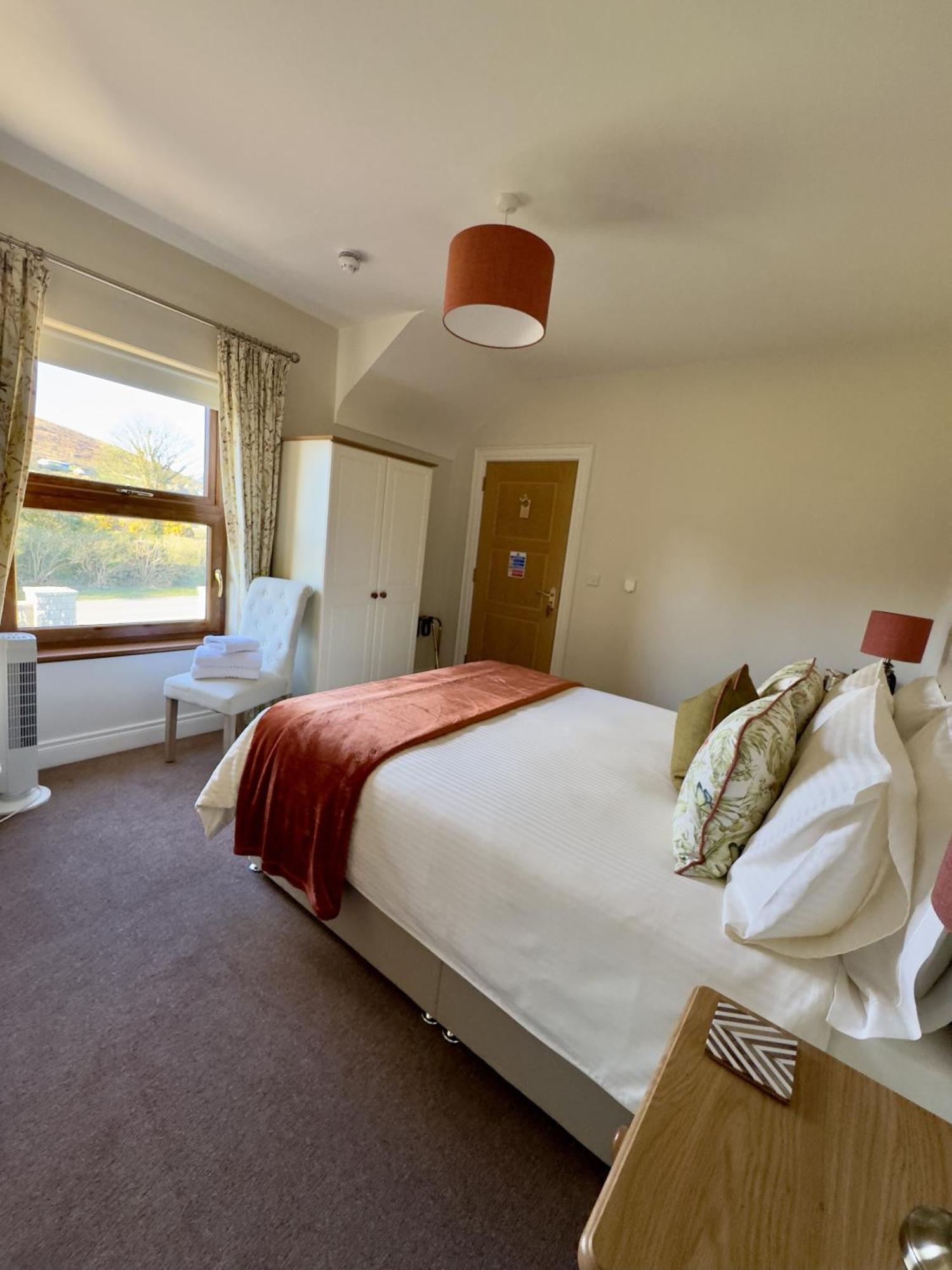 Mourne Country House Bed And Breakfast Kilkeel Chambre photo