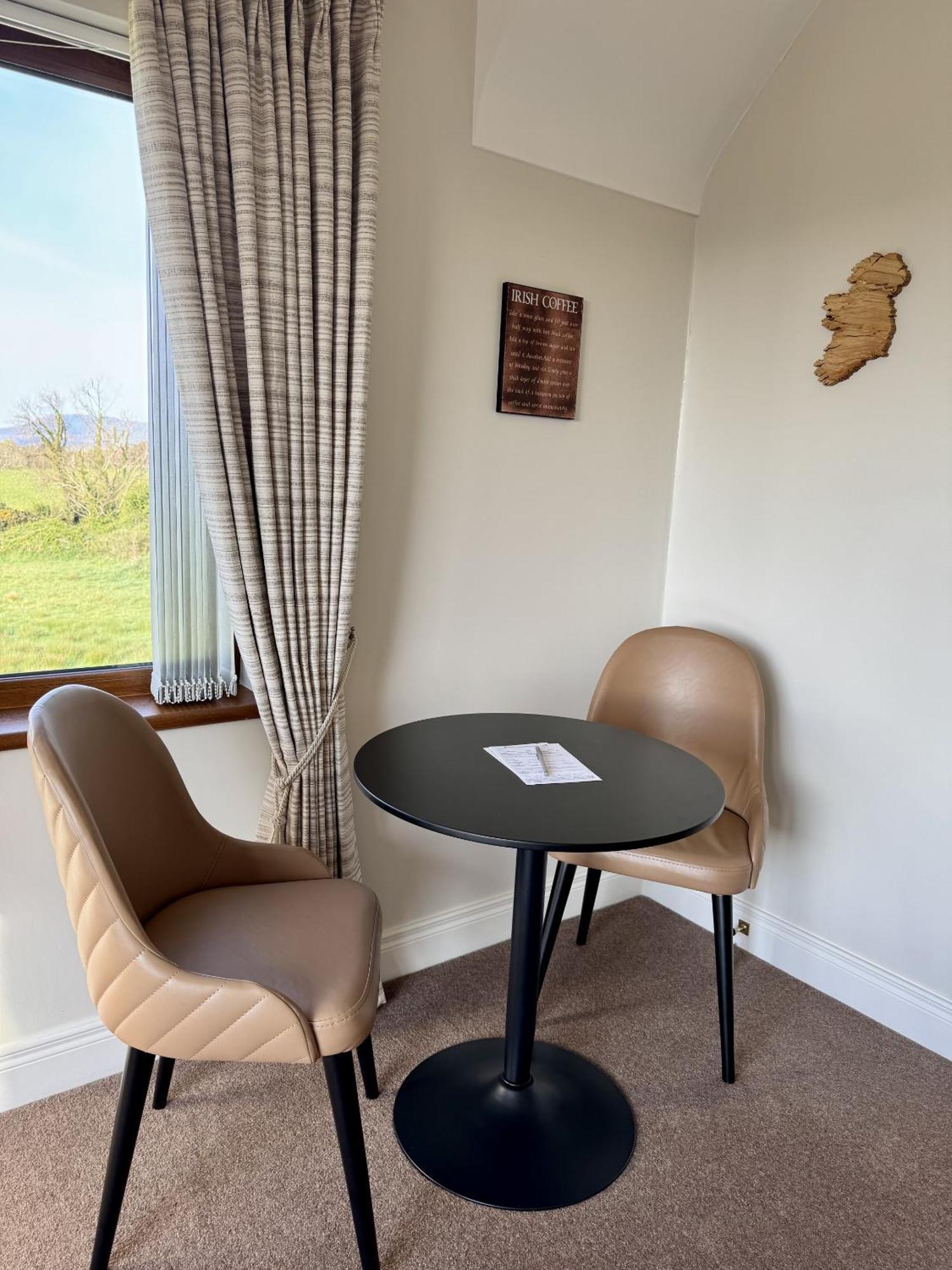 Mourne Country House Bed And Breakfast Kilkeel Chambre photo